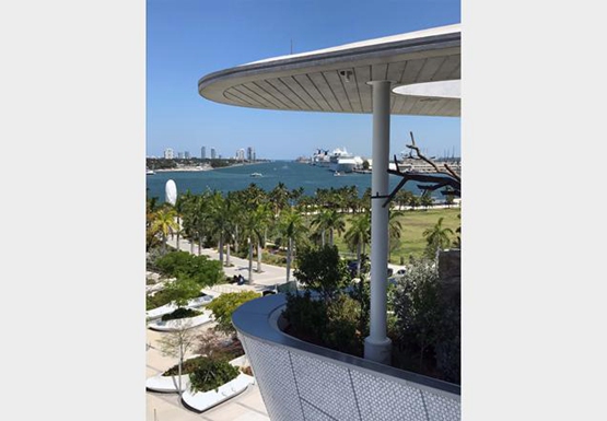 格雷姆肖设计迈阿密科学博物馆