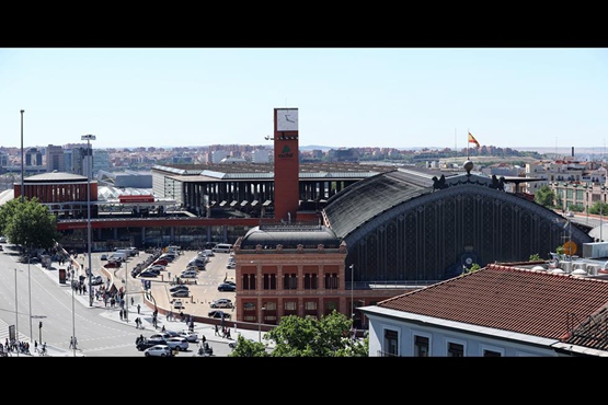 拉菲尔·莫内欧赢得世界上奖金最多的建筑奖